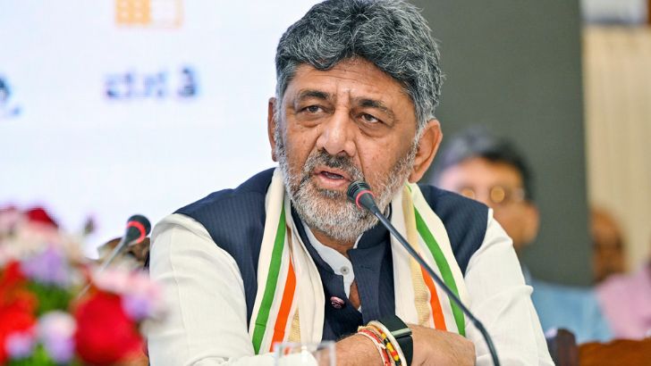 https://www.salarnews.in/public/uploads/images/newsimages/maannewsimage07072026_181720_maannewsimage01072026_225358_DK Shivakumar (1).jpg
